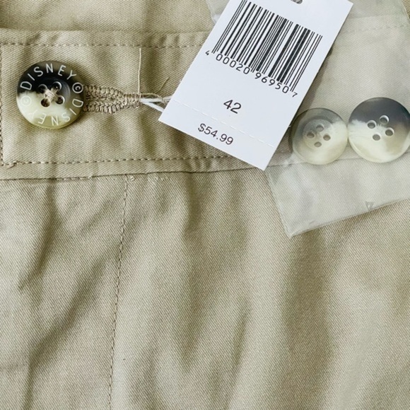 Disney Parks -‎ Mickey Mouse Embroidered Khaki Shorts for Men - Picture 3 of 4